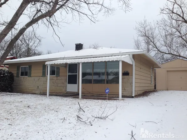 3932 Thrush Dr, Indianapolis, IN 46222