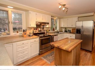 67 Cat Mousam Rd, Kennebunk, ME 04043