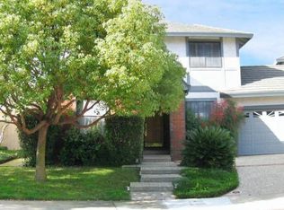 7706 Rio Barco Way, Sacramento, CA 95831