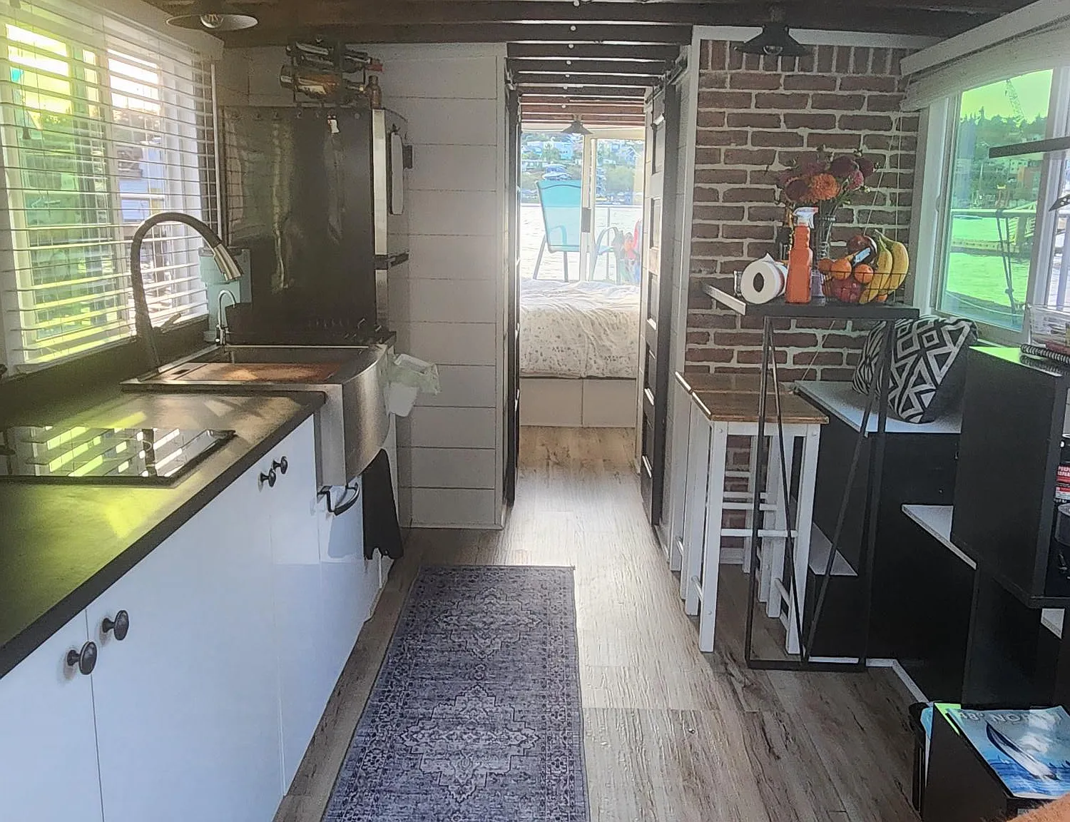 1 bed, 300 sqft, $2,900 — Photo 1