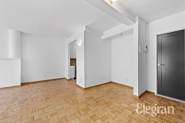 Rented by (Legacy) Elegran | media 7