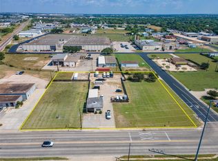 1510 N Ben Jordan St, Victoria, TX 77901