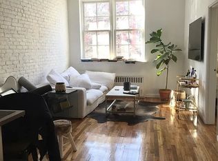 108 Perry St APT 1C, New York, NY 10014