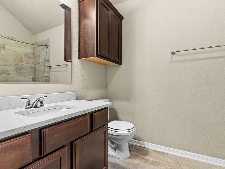 3320 Addison St — Photo 16