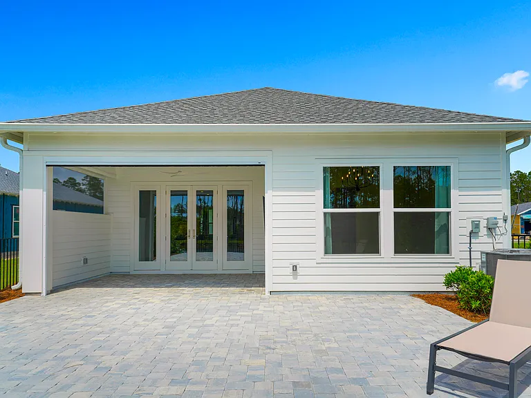1615 Pathways Dr — Photo 36