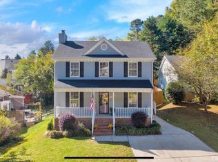 4625 Timberhurst Dr, Raleigh, NC 27612