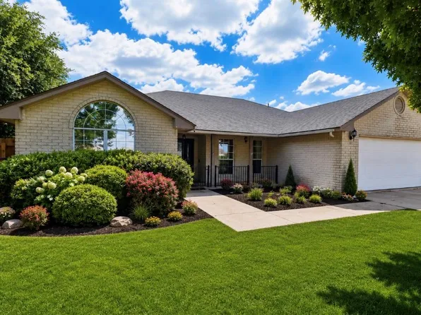 1022 Barbarosa Rd, New Braunfels, TX 78130