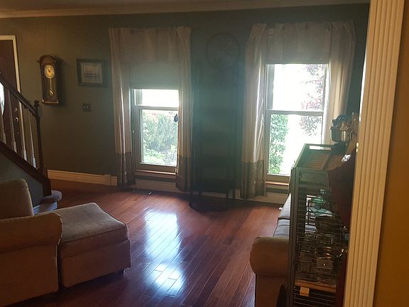 3rd image of 624 Lansdowne Dr