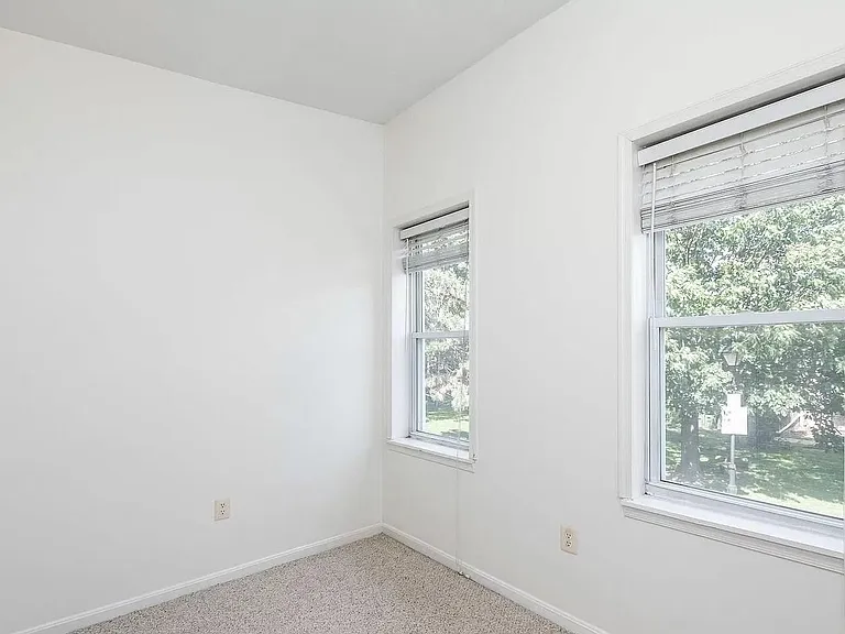 314 Otterbein St — Photo 10