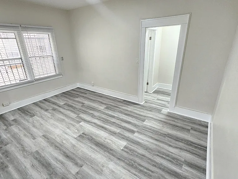 2850 Francis Ave #2 — Photo 2