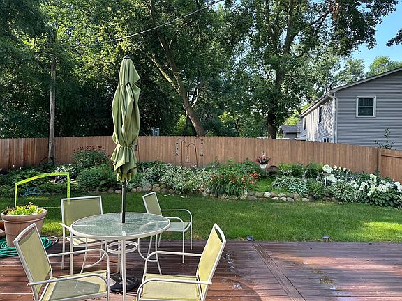 5th image of 4072 Birch Knoll Dr