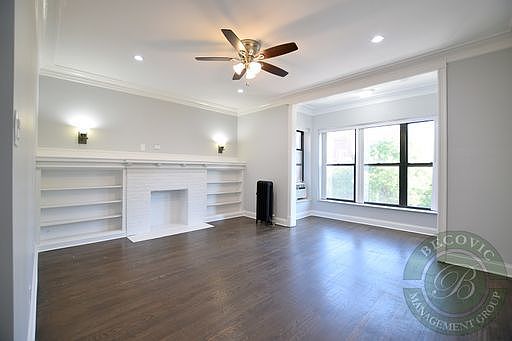 2nd image of 3048 W Leland Ave #3