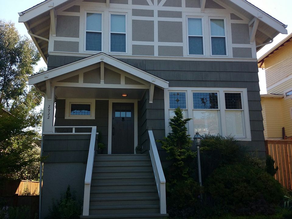1st image of 2922 Mayfair Ave N