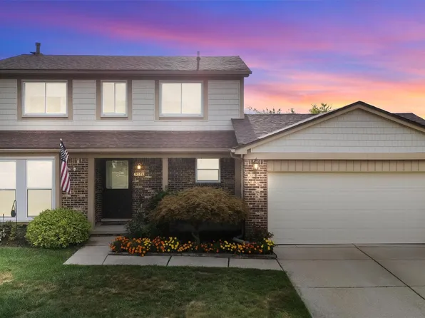 43871 Yorktown St, Canton, MI 48188