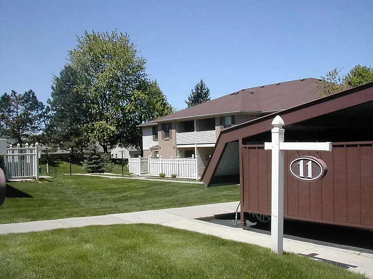 19687 Northridge Dr — Photo 2