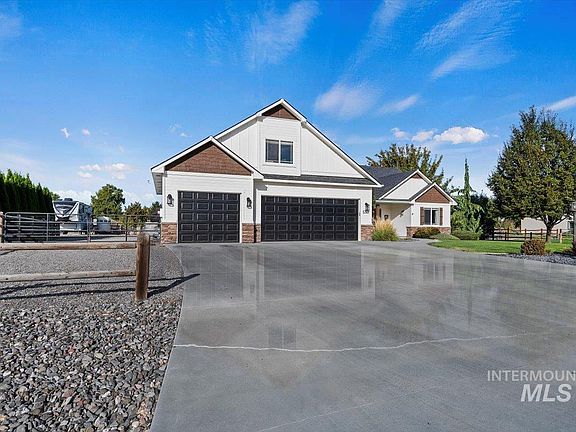 5th image of 5307 Green Valley Pl