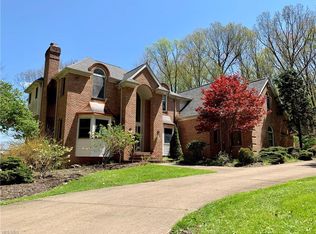 7532 Bethany Cir NW, North Canton, OH 44720