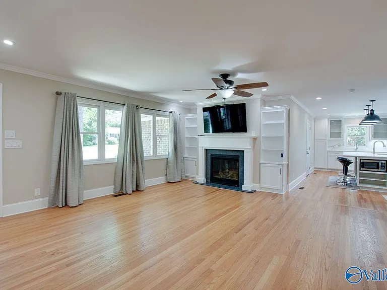 211 Wingate Ave SW — Photo 8