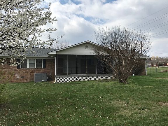 3rd image of 504 Drinnon Dr