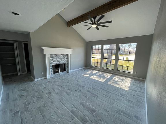 3rd image of 5380 Heatherwood Dr