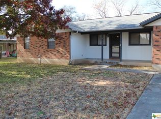 810 McGar St, New Braunfels, TX 78130