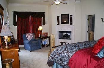5th image of 2806 River Birch Pl