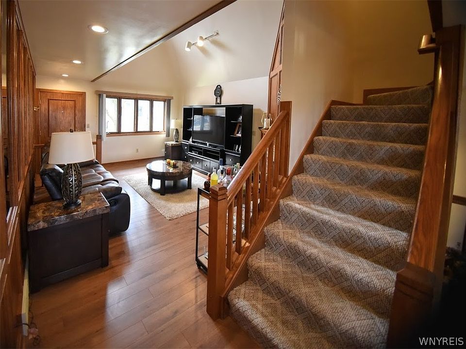 216 Rebecca Park, Buffalo, NY 14207 Zillow