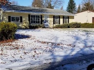 405 Richmond Rd, Utica, NY 13502