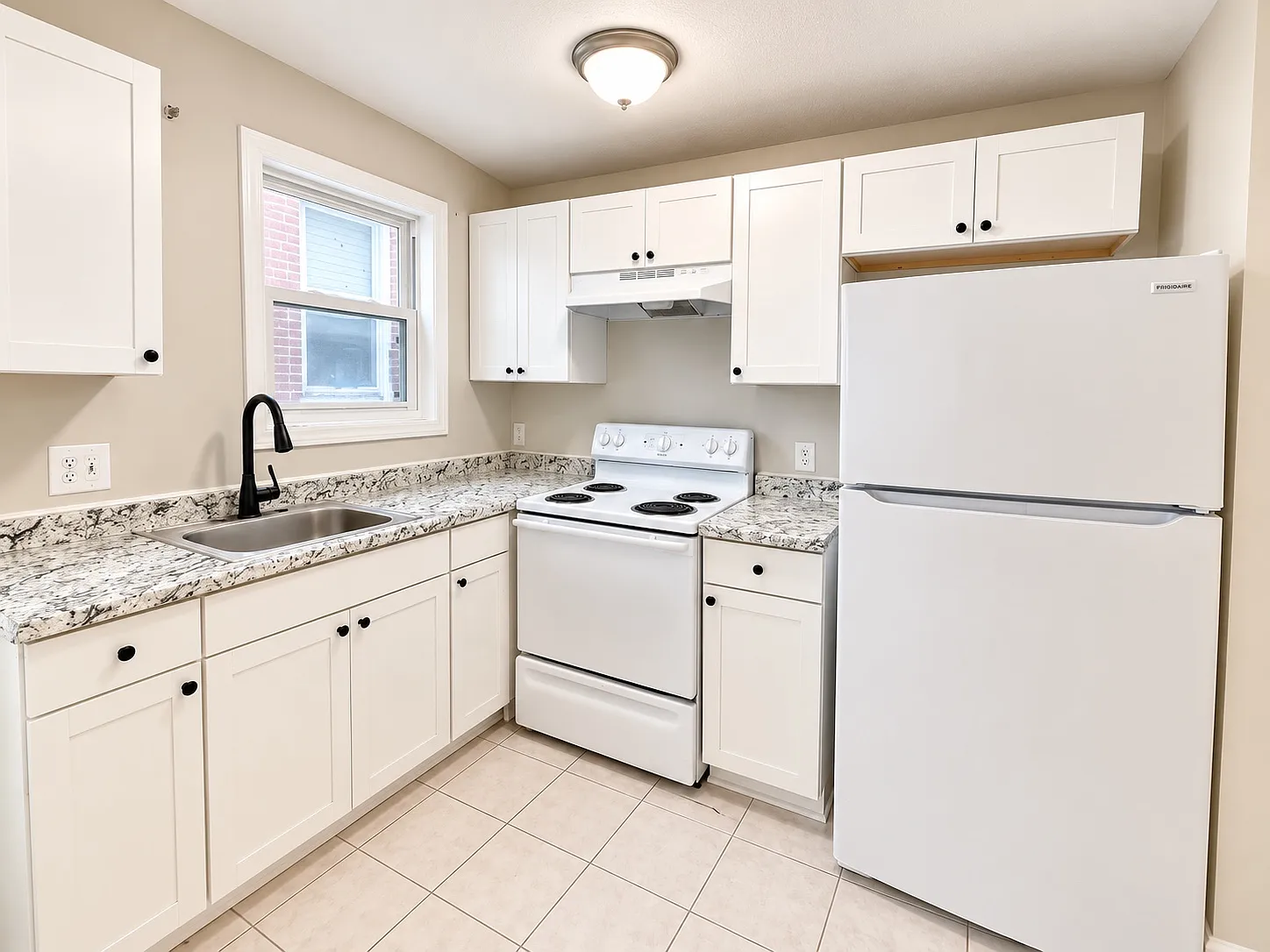 1 bed, 500 sqft, $2,000 — Photo 3
