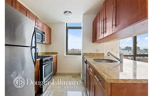 Rented by Douglas Elliman | media 29