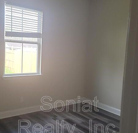 2nd image of 1437 Shirley Dr #1437