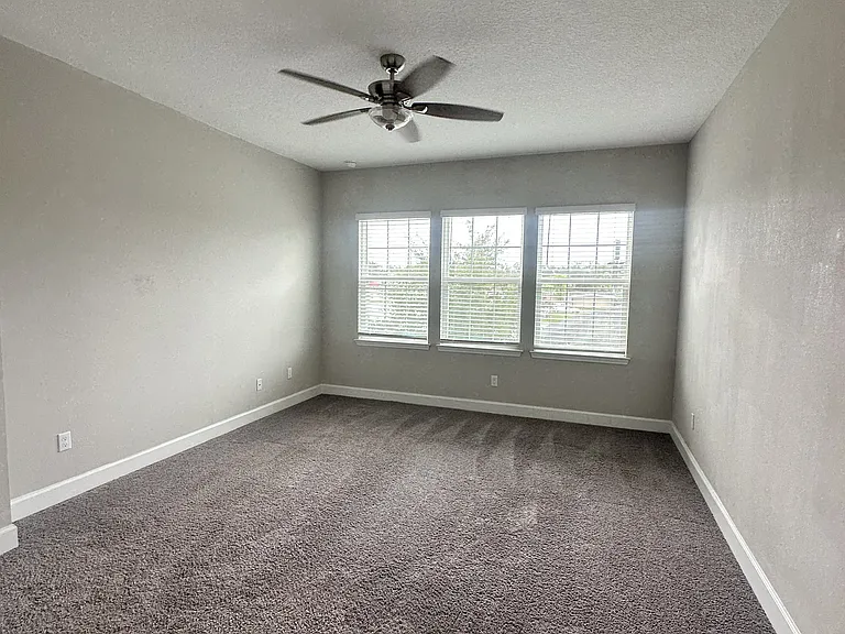 534 Lake Wildmere Cv — Photo 25