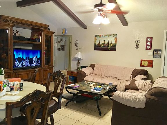 5th image of 202 Llano Dr