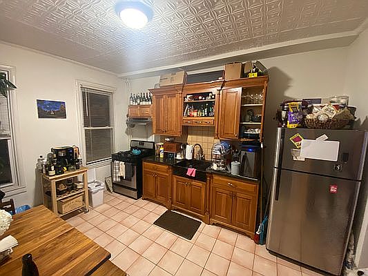 3rd image of 3709 23rd Ave APT 1R