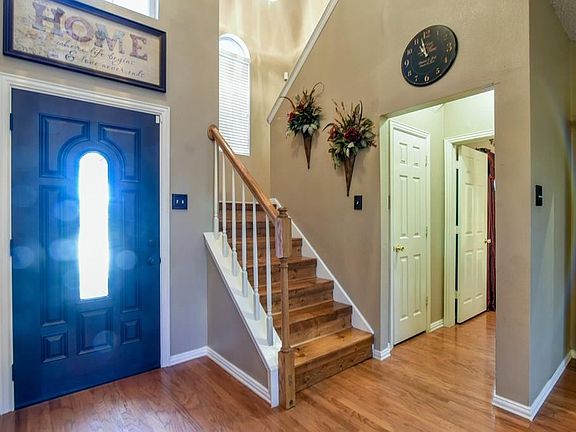 5th image of 1021 Telluride Dr