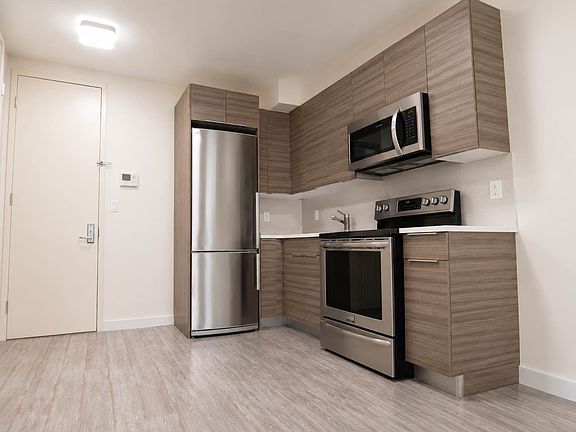 2nd image of 596 E 19th St APT 5B