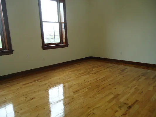 Rented by Hakeem Shahid, LREB | media 4