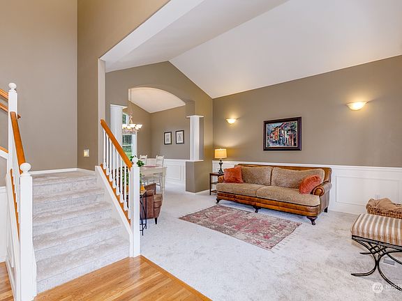 5th image of 8205 213th Avenue SE