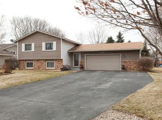 9950 Able St NE, Blaine, MN 55434