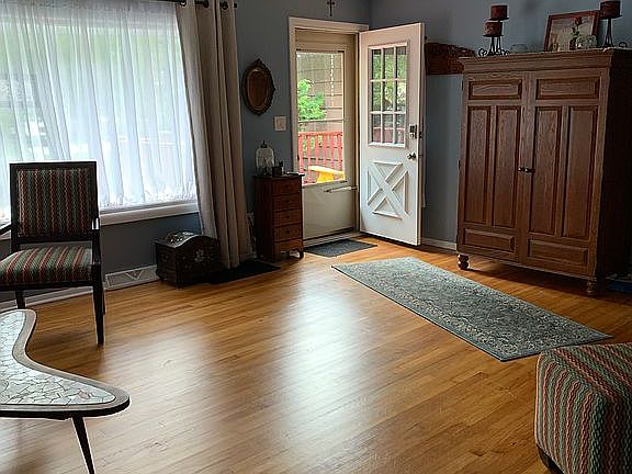 Entrance to Living room