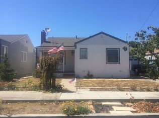 1040 McCue Ave, San Carlos, CA 94070