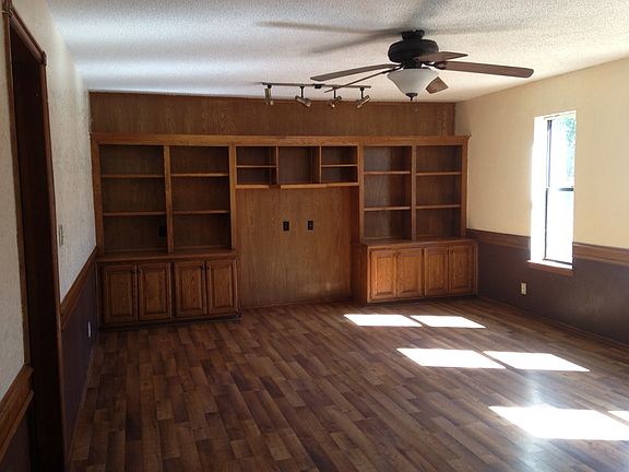 2nd image of 2208 Wheaton Dr