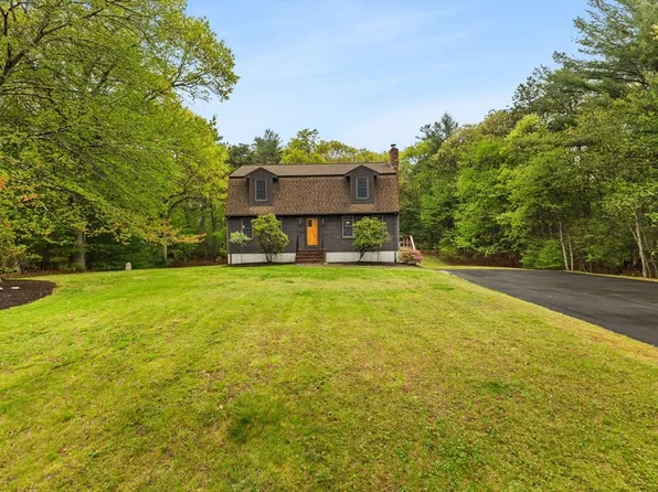 31 Point St, Berkley, MA 02779