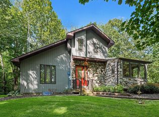 2913 Grange Rd, Berrien Springs, MI 49103