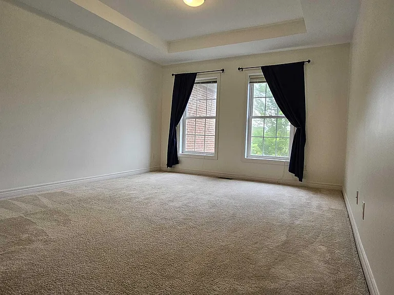 3376 Endsleigh Ln — Photo 10