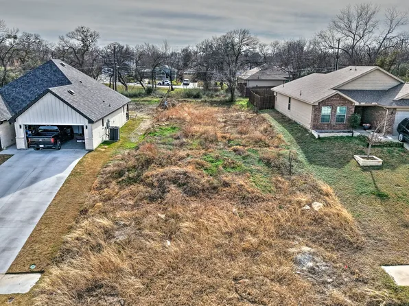 5421 Geddes Ave, Fort Worth, TX 76107