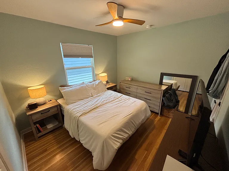 6727 Hialeah Dr — Photo 13