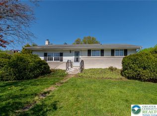 5291 Bow Ln, Emmaus, PA 18049