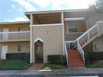 1st image of 10114 Twin Lakes Dr