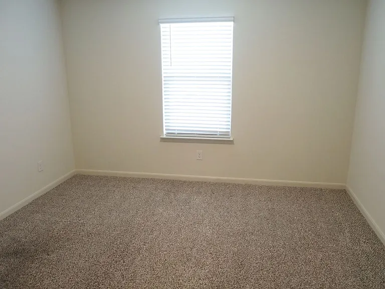 13832 Musselshell Dr — Photo 22